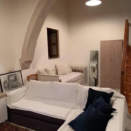 Holiday home Thalassovouni Traditional House In The Center Of The Village *