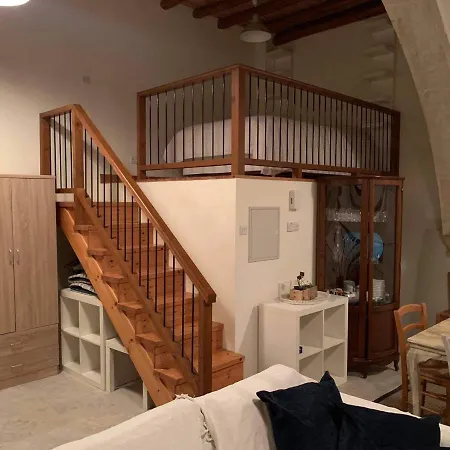 Holiday home Thalassovouni Traditional House In The Center Of The Village Vouni